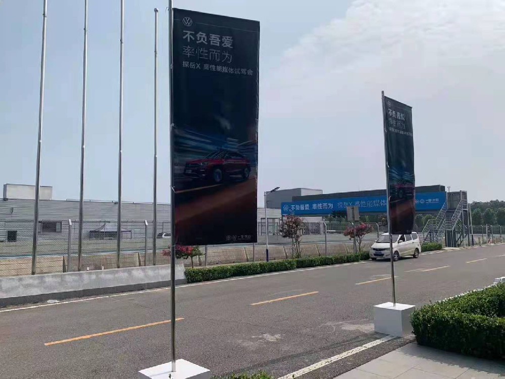 北京商务租车公司应该如何提高服务质量？