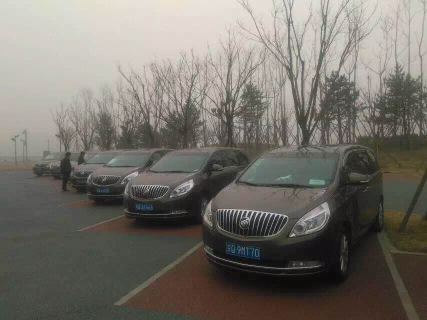 北京别克GL8商务车租车一天多少钱?别克GL8商务租车带司机费用 北京别克GL8商务车租车一天多少钱?别克GL8商务租车带司机费用