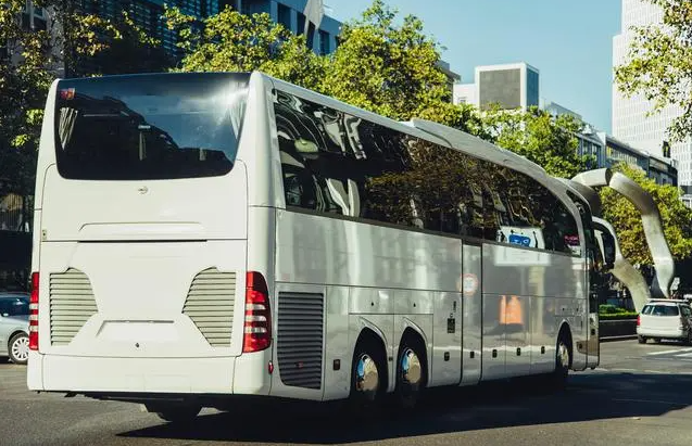 畅游古都北京：旅游租车的智慧选择