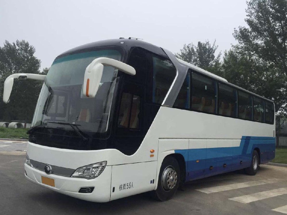 北京旅游商务租什么车？50座大巴车租车多少钱一天？